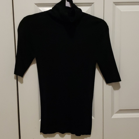 Black turtleneck top - Picture 1 of 4